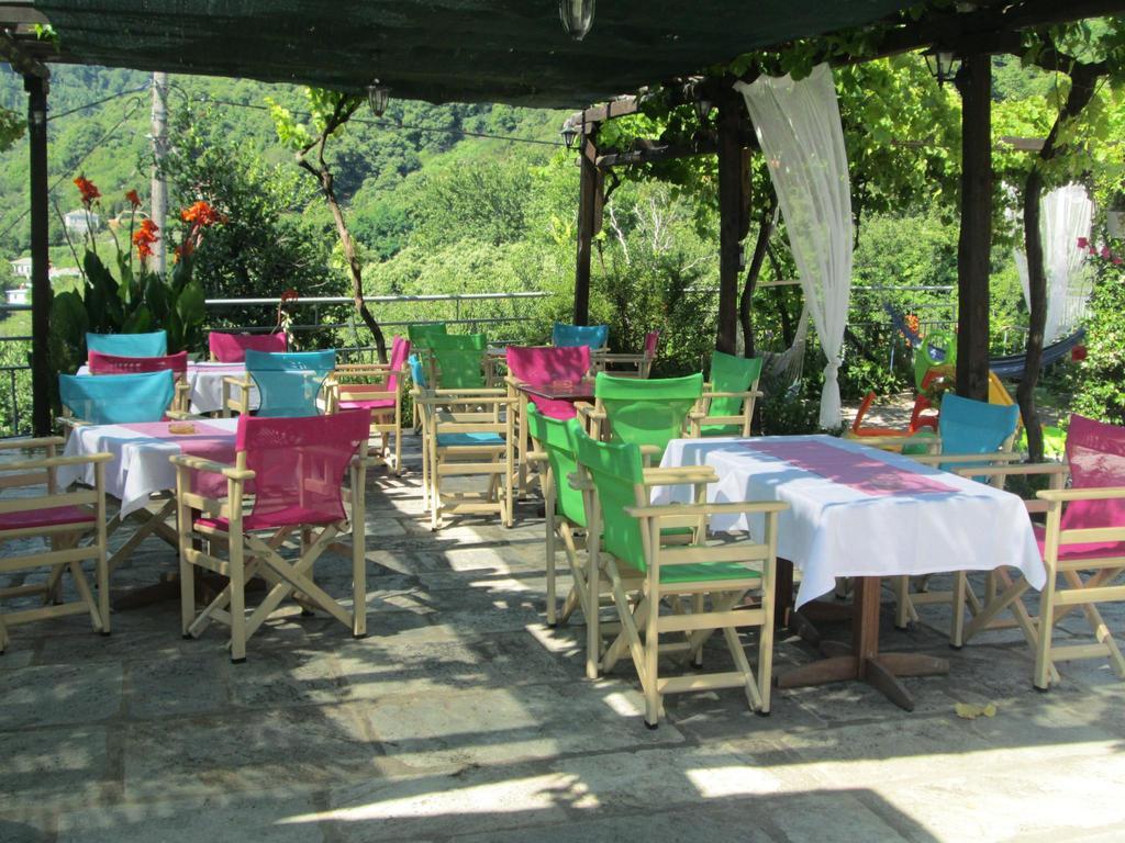 Odos Kentavron Hotel Цагарада Екстериор снимка