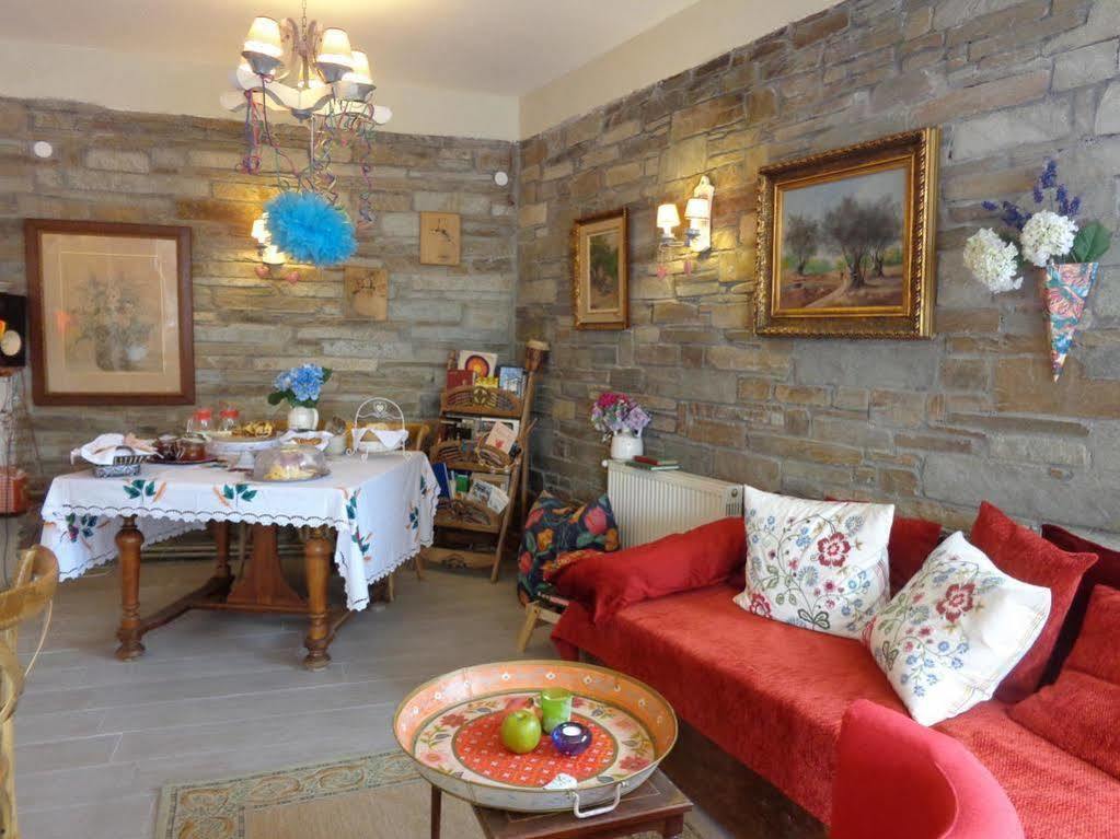 Odos Kentavron Hotel Цагарада Екстериор снимка